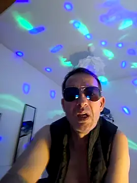 Snapshot of bagoulo chatting on January 2025 08:46:01 PM bagoulo online show from January 2025 08:46:01 PM