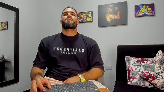 SamirHazard97 online show from November 2025 07:13:02 PM