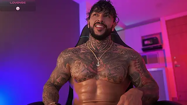 mariano costa online show from October 2025 04:21:01 AM