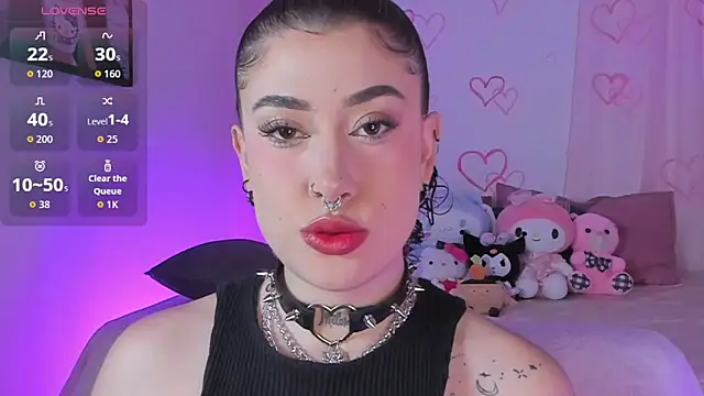 Snapshot of melody_suarez chatting on November 2025 11:15:01 PM melody suarez online show from November 2025 11:15:01 PM