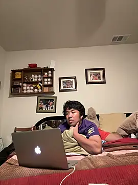 Snapshot of bigasianloads25 chatting on March 2025 05:39:01 AM bigasianloads25 online show from March 2025 05:39:01 AM