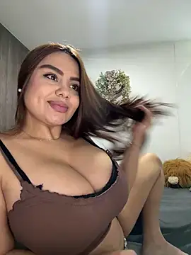 Snapshot of valeria2019hot chatting on September 2025 02:06:02 PM valeria2019hot online show from September 2025 02:06:02 PM