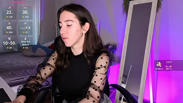 Belle Via online show from September 2025 03:45:02 PM