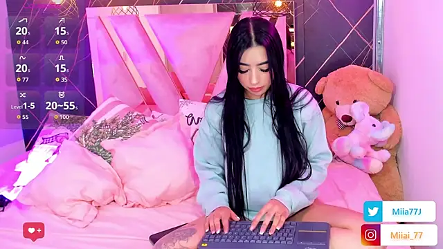 Miia77  online show from December 2025 03:03:02 AM