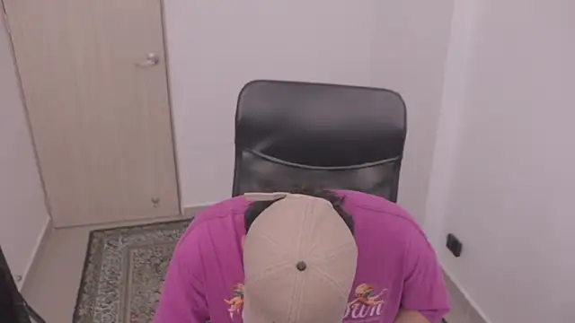 Tony Hoffa online show from October 2025 04:58:02 PM