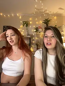 Annie aww online show from March 2025 10:38:02 PM