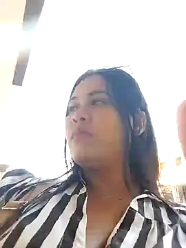 Snapshot of Miia_grand chatting on December 2024 08:53:01 PM Miia grand online show from December 2024 08:53:01 PM