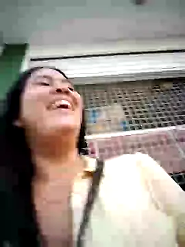 Snapshot of Miia_grand chatting on December 2024 08:29:01 PM Miia grand online show from December 2024 08:29:01 PM