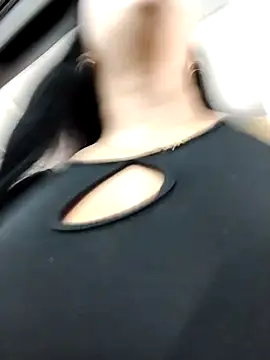 Snapshot of Miia_grand chatting on March 2025 08:32:01 PM Miia grand online show from March 2025 08:32:01 PM