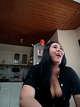 Miia grand online show from November 2025 01:55:02 PM