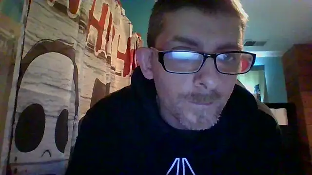 Snapshot of MysteriousFire23 chatting on January 2025 05:00:02 PM MysteriousFire23 online show from January 2025 05:00:02 PM