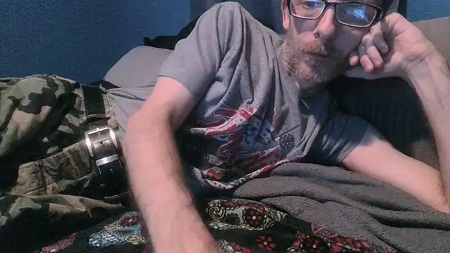 Snapshot of MysteriousFire23 chatting on December 2025 01:00:01 AM MysteriousFire23 online show from December 2025 01:00:01 AM