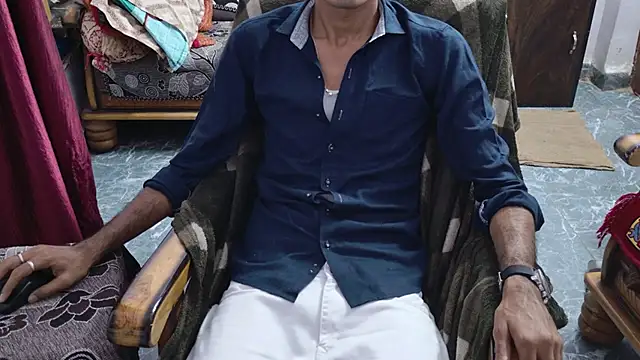 Snapshot of Habibi_big_b chatting on May 2026 08:08:01 AM Habibi big b online show from May 2026 08:08:01 AM