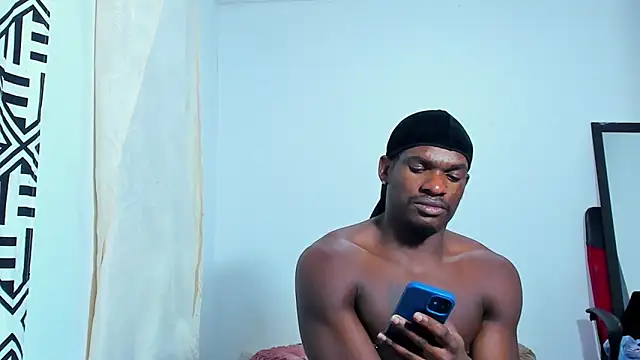 Snapshot of edwin_mosquera1 chatting on September 2025 05:40:02 AM edwin mosquera1 online show from September 2025 05:40:02 AM