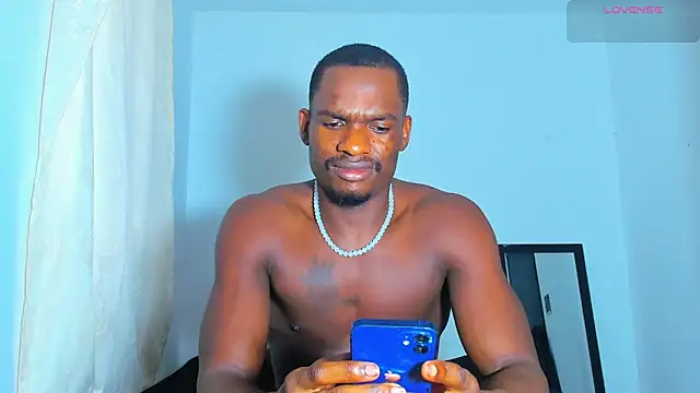 Snapshot of edwin_mosquera1 chatting on September 2025 12:32:02 PM edwin mosquera1 online show from September 2025 12:32:02 PM