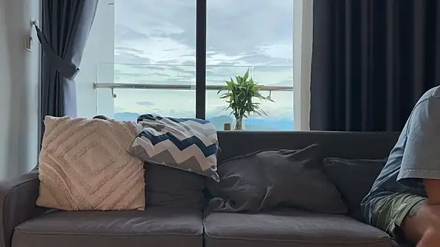 Flying-Dutchmana online show from September 2025 04:37:02 AM