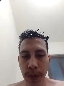 Snapshot of erikmrz316 chatting on November 2025 03:09:01 AM erikmrz316 online show from November 2025 03:09:01 AM