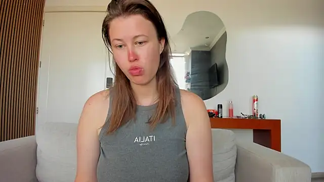 Snapshot of jessica_tenderly chatting on December 2025 03:21:01 PM jessica tenderly online show from December 2025 03:21:01 PM