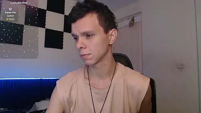 bryamado69 online show from November 2025 08:57:02 AM