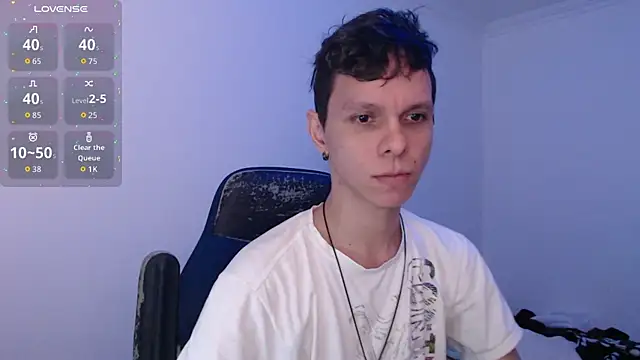 bryamado69 online show from December 2025 07:41:02 PM