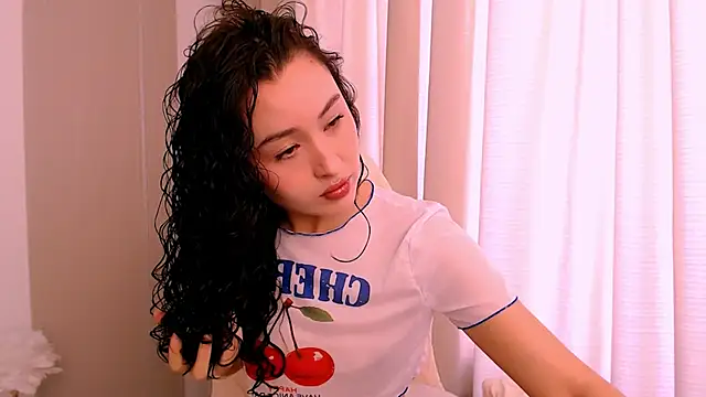 Snapshot of Ann__Cute chatting on February 2026 07:21:02 AM Ann Cute online show from February 2026 07:21:02 AM