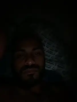 Snapshot of islandvybee55 chatting on January 2025 11:18:02 PM islandvybee55 online show from January 2025 11:18:02 PM