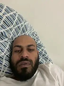 Snapshot of islandvybee55 chatting on March 2025 03:45:01 AM islandvybee55 online show from March 2025 03:45:01 AM