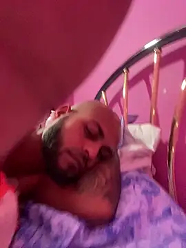 islandvybee55 online show from February 2026 02:45:02 AM