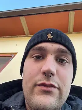 Snapshot of ErPumas126 chatting on December 2024 01:39:01 PM ErPumas126 online show from December 2024 01:39:01 PM