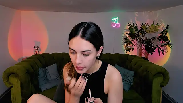 Snapshot of _shyy_girl chatting on September 2025 08:11:02 PM shyy girl online show from September 2025 08:11:02 PM