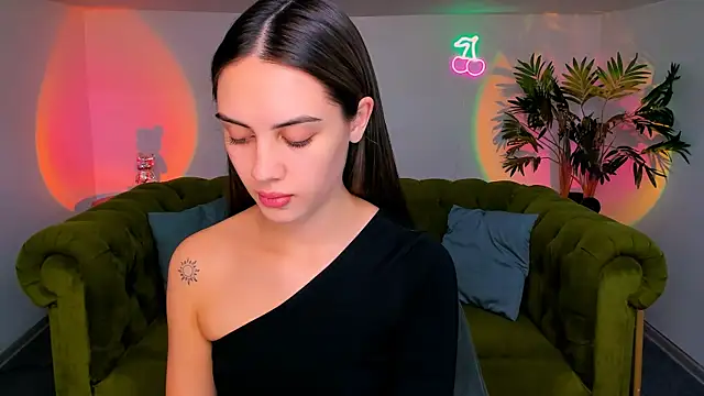 Snapshot of _shyy_girl chatting on October 2025 08:20:02 PM shyy girl online show from October 2025 08:20:02 PM