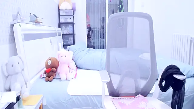 Snapshot of CN-Lily chatting on January 2025 11:41:02 AM CN-Lily online show from January 2025 11:41:02 AM