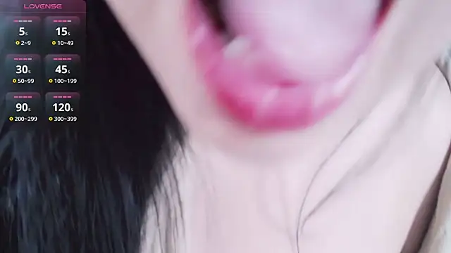 Snapshot of CN-Lily chatting on November 2025 11:32:02 AM CN-Lily online show from November 2025 11:32:02 AM