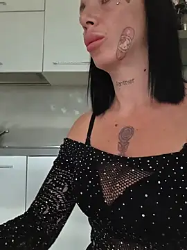 cicciolina online show from November 2025 12:59:03 PM