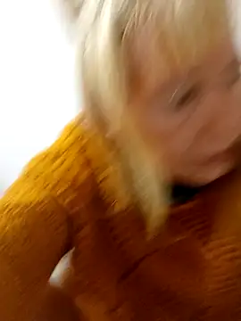 Ladykiss833 online show from October 2025 10:38:01 PM