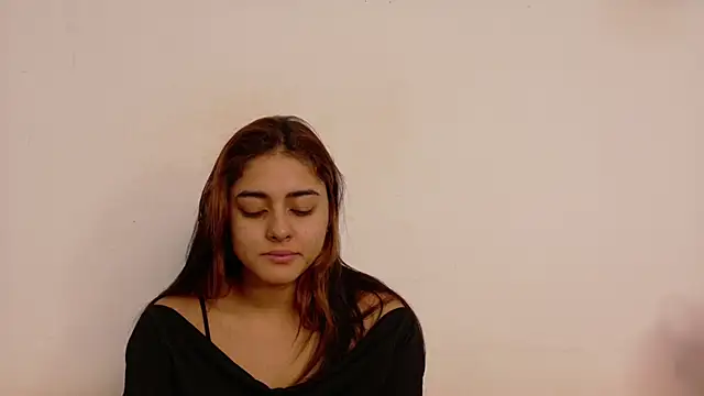 natalia aguirre1 online show from February 2026 12:10:01 PM