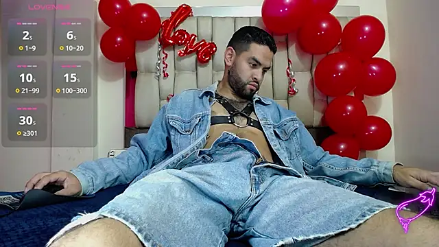 akeemdavid 05 online show from February 2025 07:42:01 PM