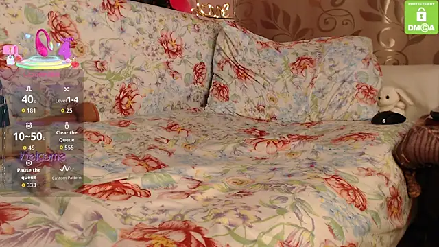  M i a    online show from October 2025 02:56:01 AM