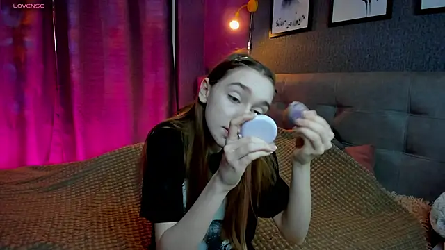 Lesi Moonie01 online show from November 2025 09:14:02 AM