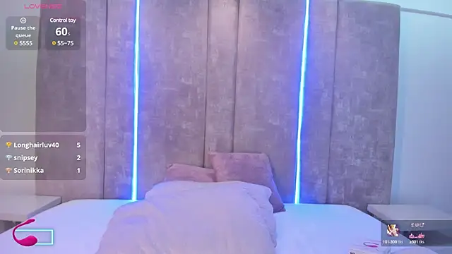 Snapshot of MaxiRogers chatting on March 2025 10:55:02 PM MaxiRogers online show from March 2025 10:55:02 PM