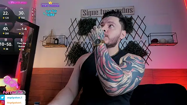 Angelgraham 1 online show from December 2025 04:25:01 PM