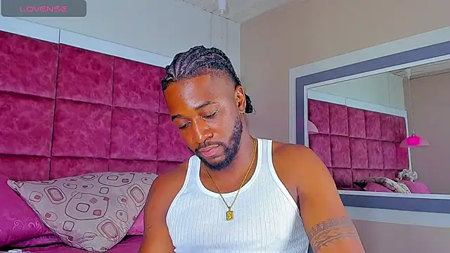 Snapshot of Drake_Nassir4 chatting on February 2025 03:13:02 AM Drake Nassir4 online show from February 2025 03:13:02 AM