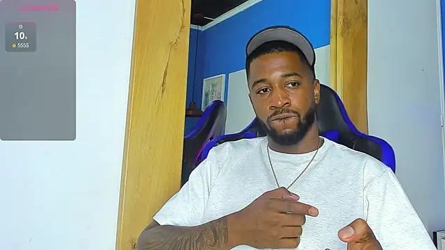 Snapshot of Drake_Nassir4 chatting on September 2025 09:17:02 PM Drake Nassir4 online show from September 2025 09:17:02 PM