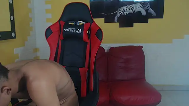 jose sexycumm online show from December 2024 10:23:01 PM