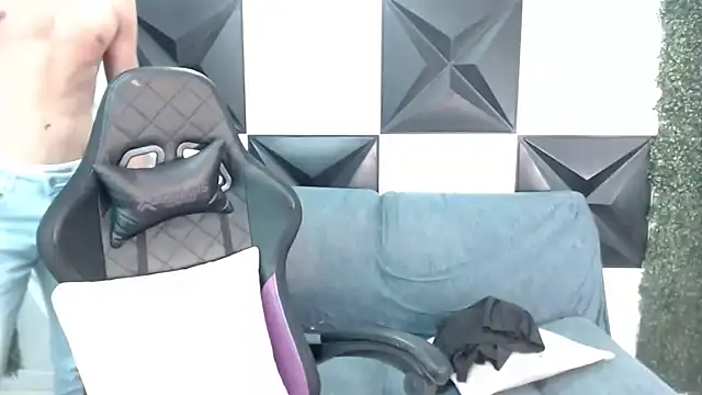 jose sexycumm online show from January 2025 09:29:02 PM