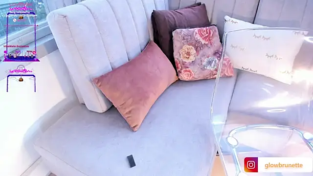 Snapshot of Megan_Lim chatting on March 2025 01:07:01 PM Megan Lim online show from March 2025 01:07:01 PM