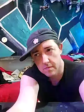 Boo-boo kittyfux online show from November 2025 02:06:01 PM