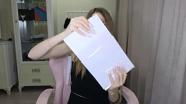 littlevildevil online show from January 2025 11:20:02 AM