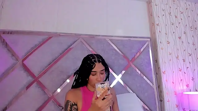 Snapshot of _lanna_jhonson_ chatting on March 2025 12:01:01 PM lanna jhonson online show from March 2025 12:01:01 PM