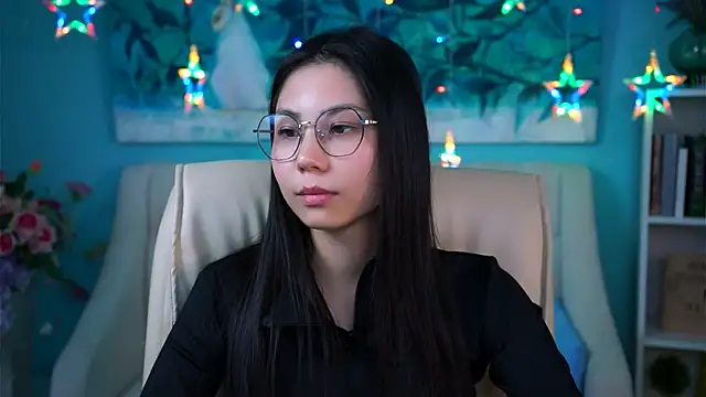 LittleSally   online show from December 2024 11:18:02 AM
